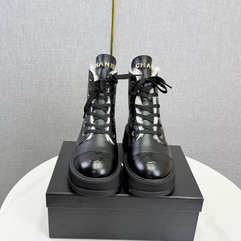Ch**el boots